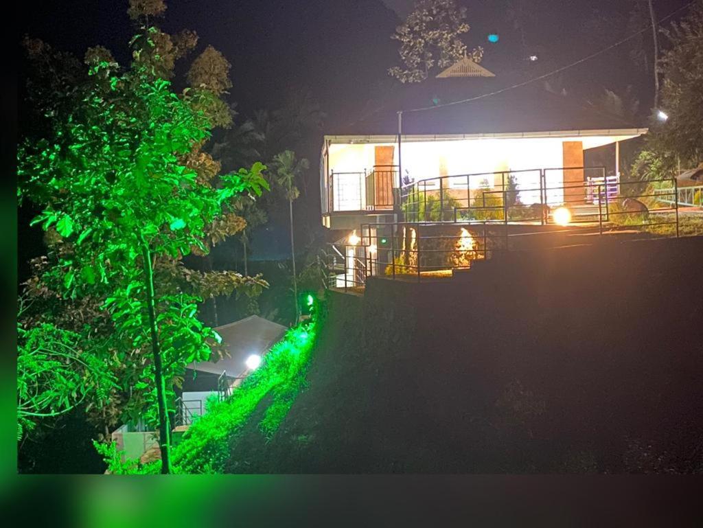 Earth Lounge Resort Вагамон Екстериор снимка