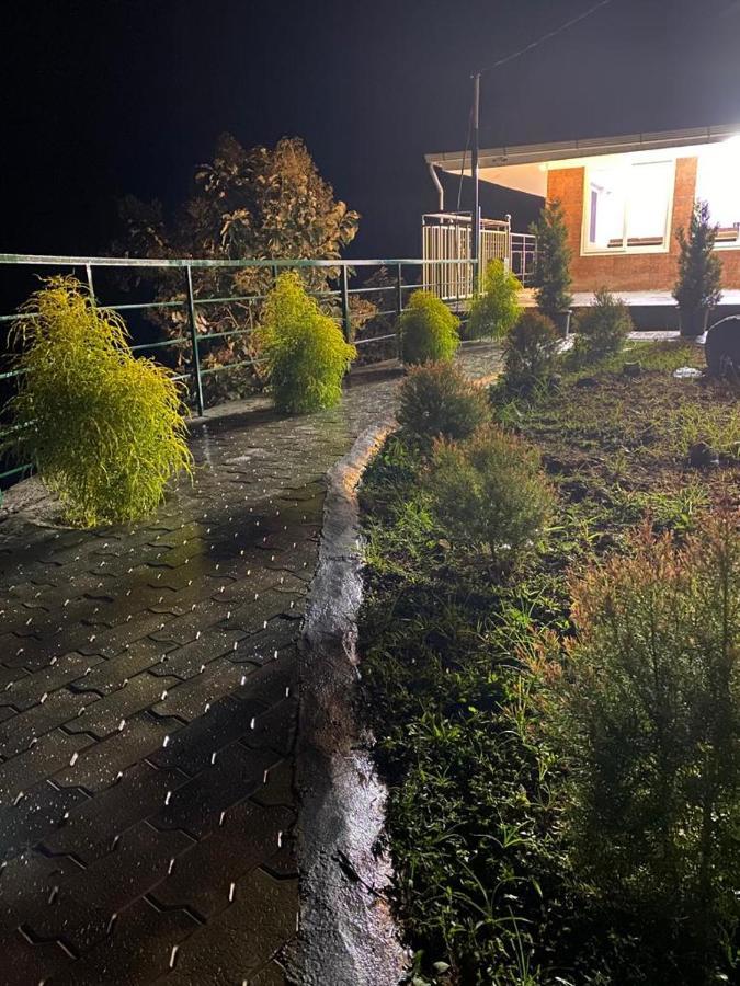 Earth Lounge Resort Вагамон Екстериор снимка