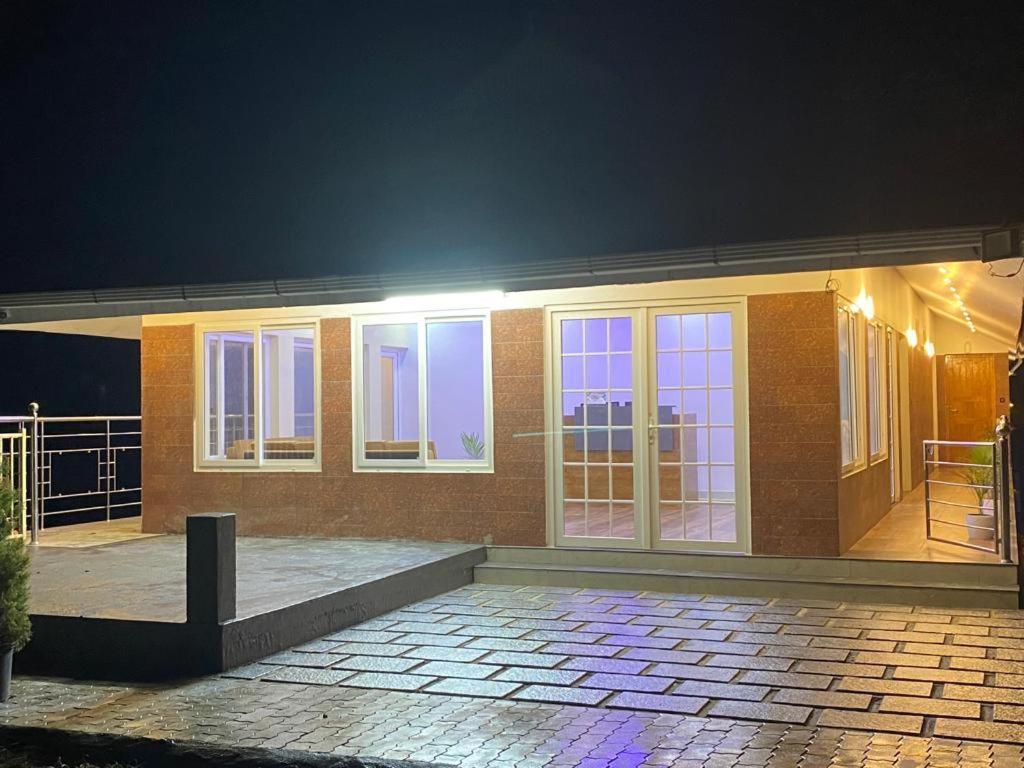 Earth Lounge Resort Вагамон Екстериор снимка